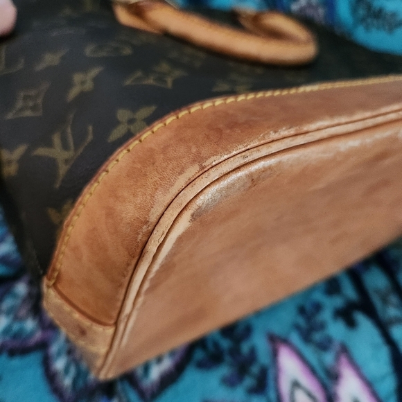 Authentic Vintage Louis Vuitton Alma PM Bag w/dust bag - Picture 11 of 15